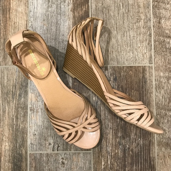 Montego Bay Club Shoes - 🌿2x Host Pick🌿 Strappy Nude Wedges FINAL PRICE